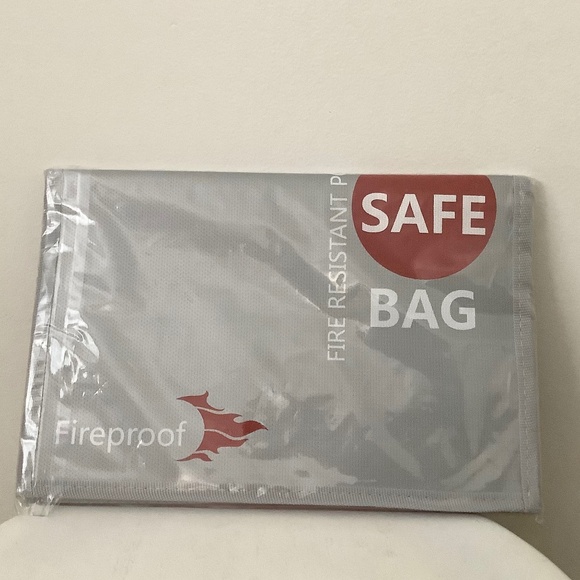 NEW COLCASE Fireproof Document Bag (2000 ℉ )15 x 11 In. Silicone Coated - Picture 4 of 7